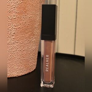 RealHer Long Lasting Lip Gloss in Inclusive